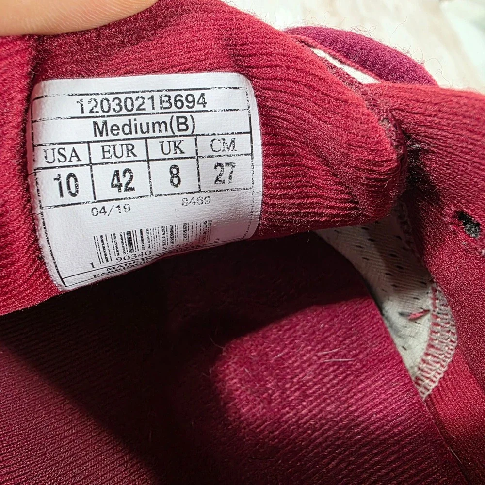 Brooks Revel 3 Womens Running Shoes Burgundy Red Gold 1203021B694 Size 10